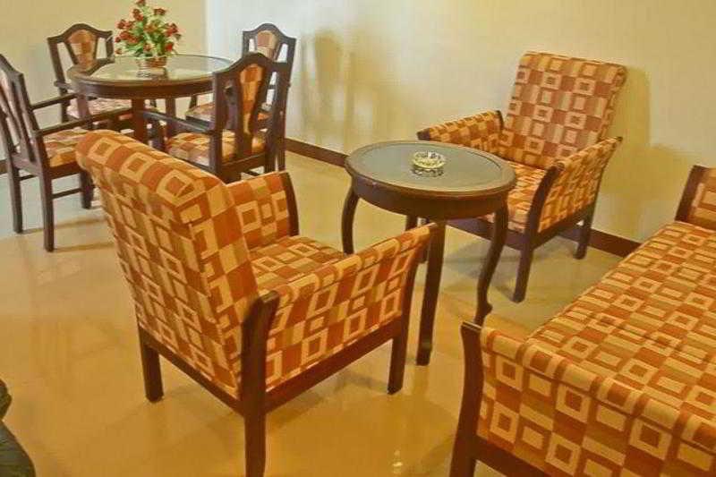 Golf View Hotels & Suites Nedumbassery Eksteriør billede