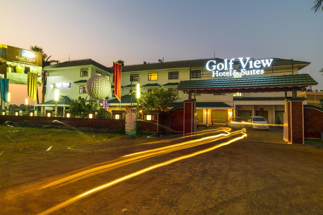 Golf View Hotels & Suites Nedumbassery Eksteriør billede